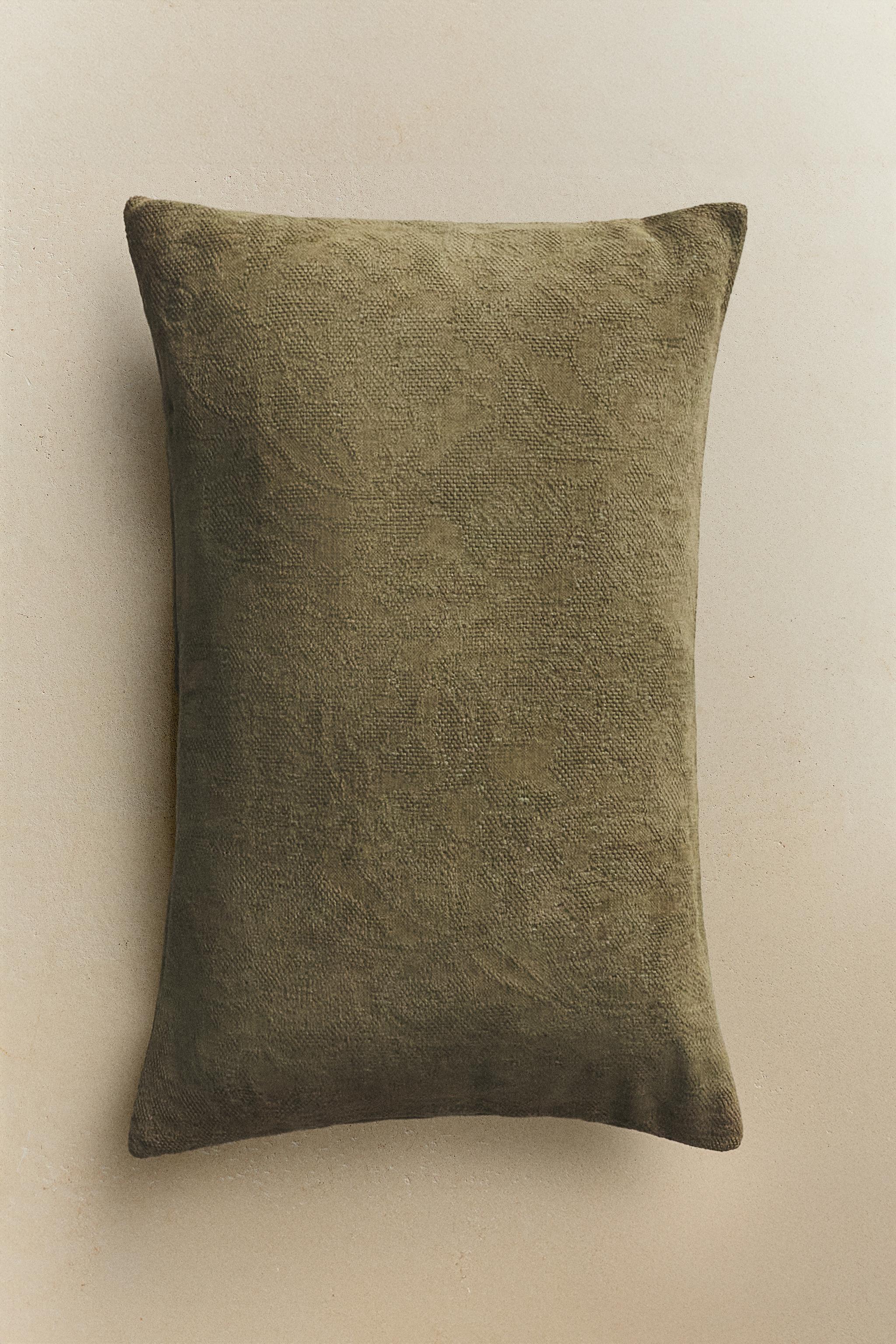 JACQUARD CHENILLE THROW PILLOW COVER